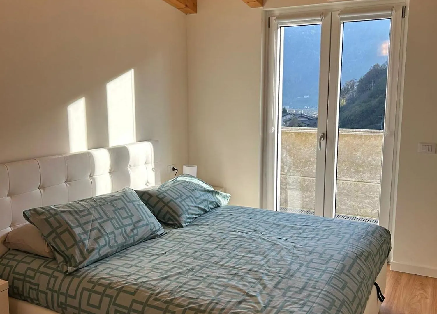 Attico Vacanza Clusone 0*,